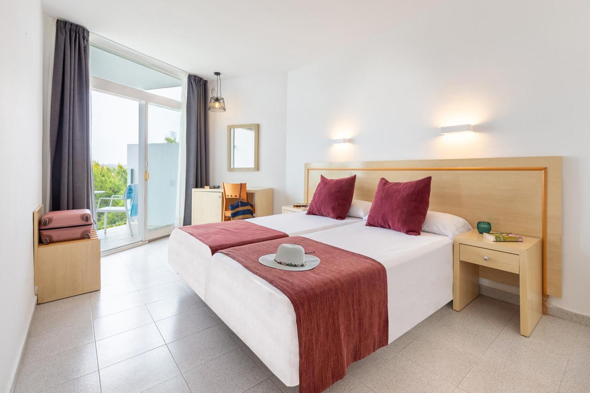 Sant Antoni de Portmany Hotel Vibra Riviera מראה חיצוני תמונה